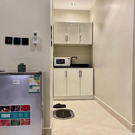 استوديو هادئ وحديث Apartment Riyadh Exterior photo